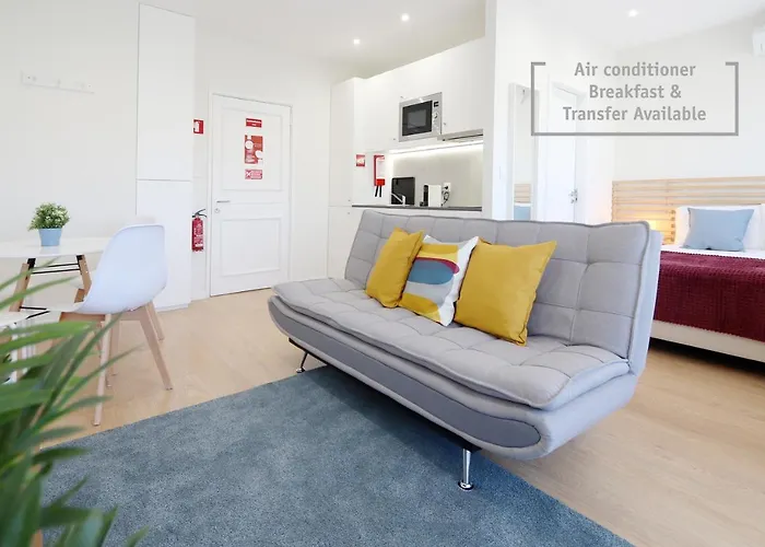 HM - Living Batalha Square 1
